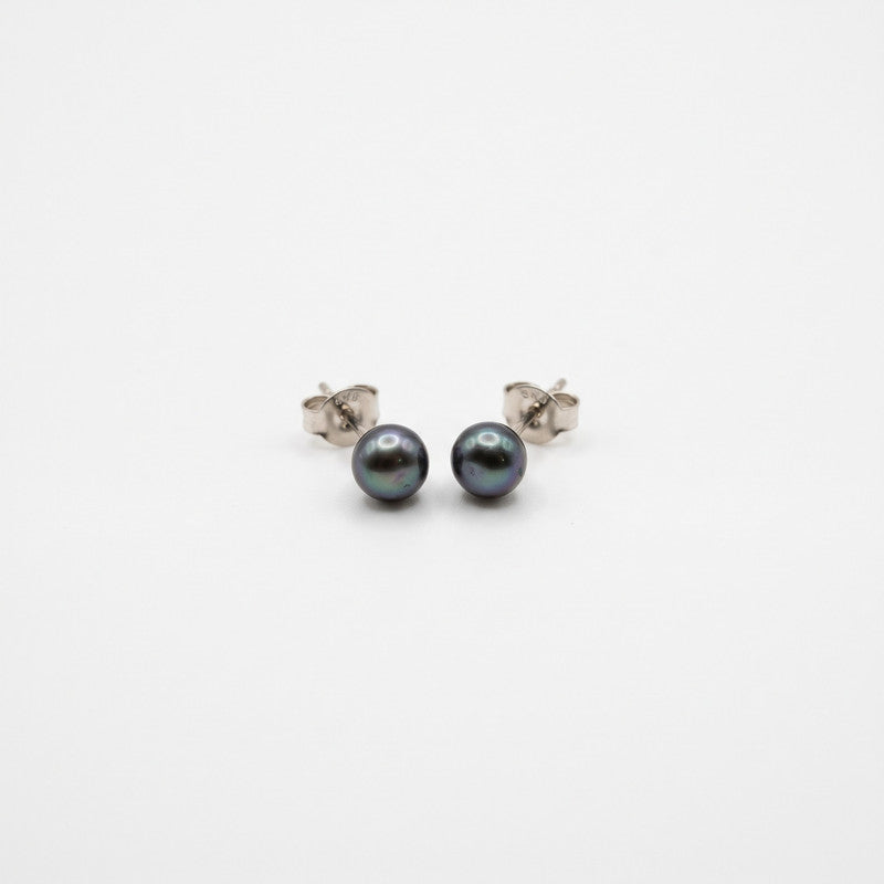 5mm peacock pearl stud earrings