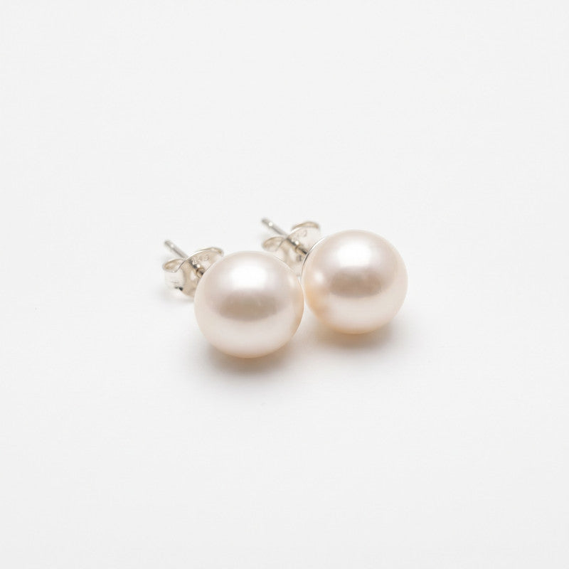 9mm white pearl stud earrings