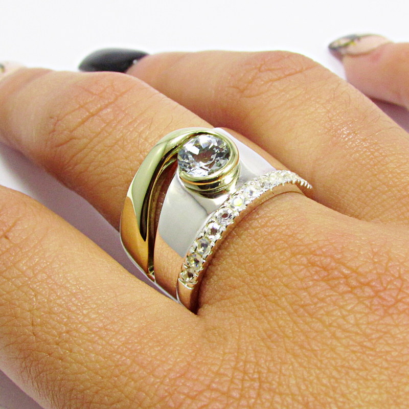 Agnitary two tone