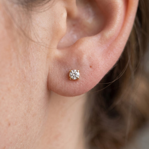 2.5mm 9ct Yellow Gold Studs