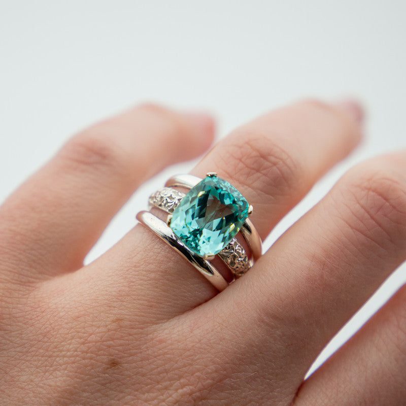 Lezanne Aqua