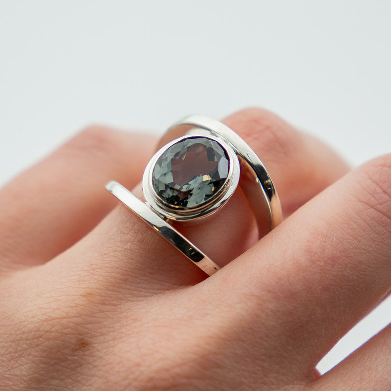 Mikary Oval