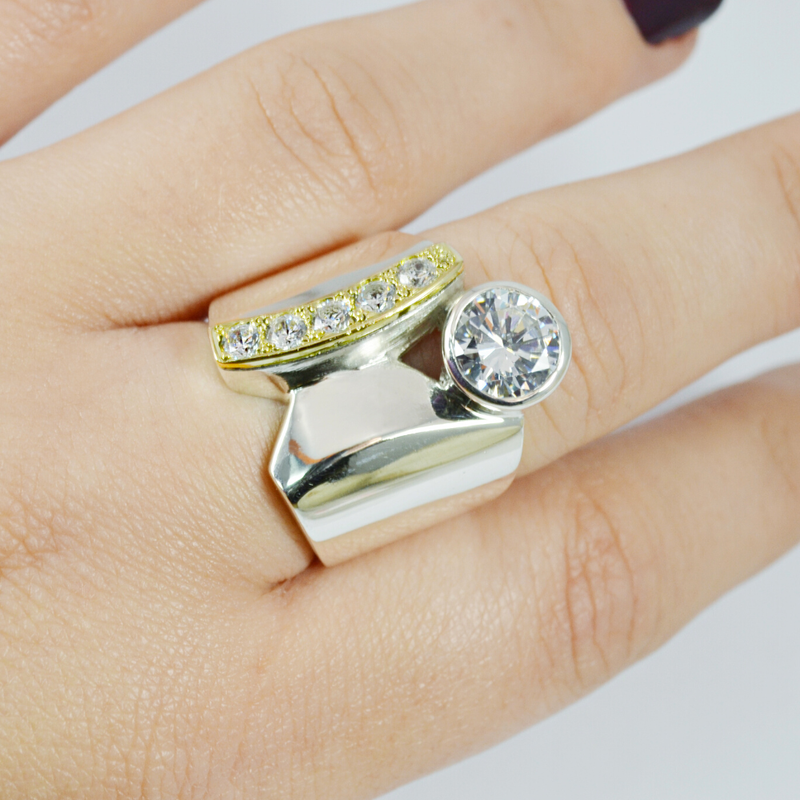 Solace Two Tone